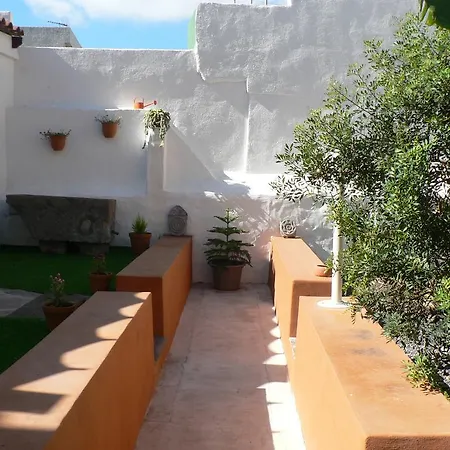 Bed & Breakfast Casa Emblematica 2*
