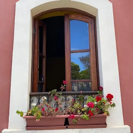 فندق مبيت وإفطار Casa Emblematica 2*